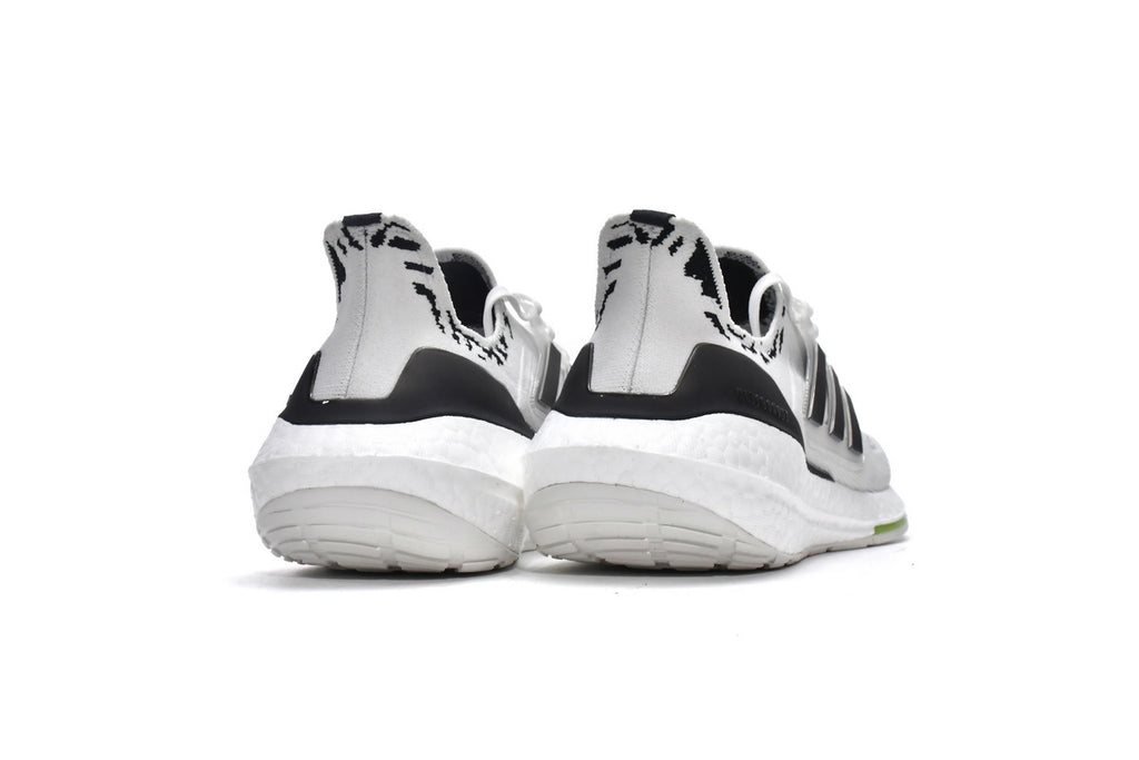 Adidas Ultraboost 22 Running Shoes