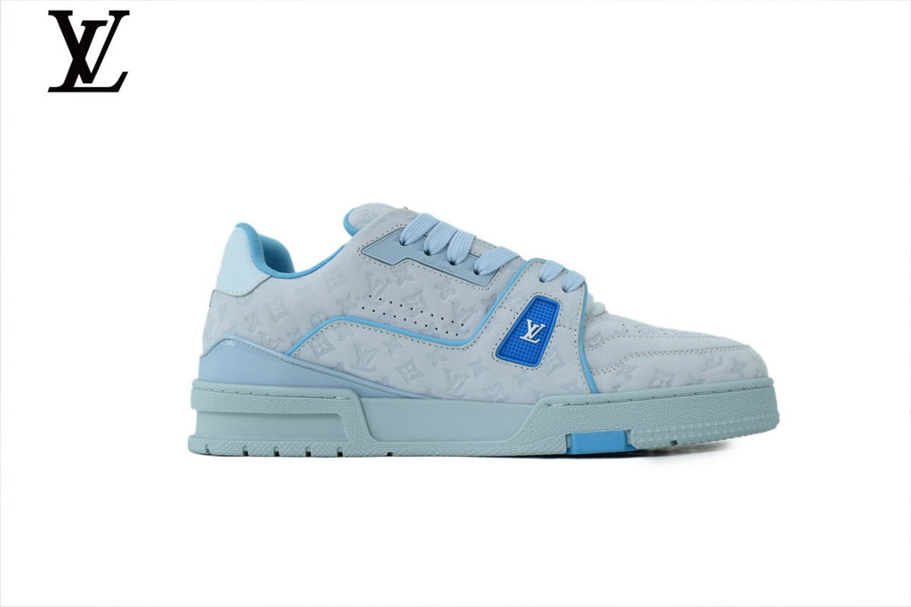 Louis Vuitton Trainer  shoes for man  women Sneaker – Light Blue Monogram