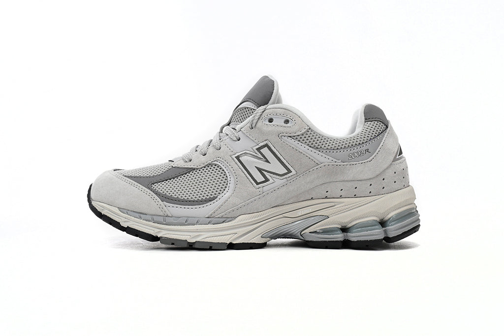 New Balance 2002R Sneakers