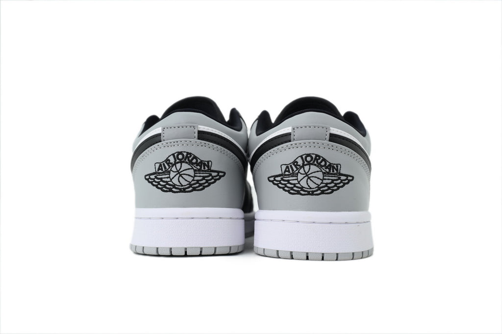 Nike Air Jordan 1 Retro Low Low-Top Sneakers