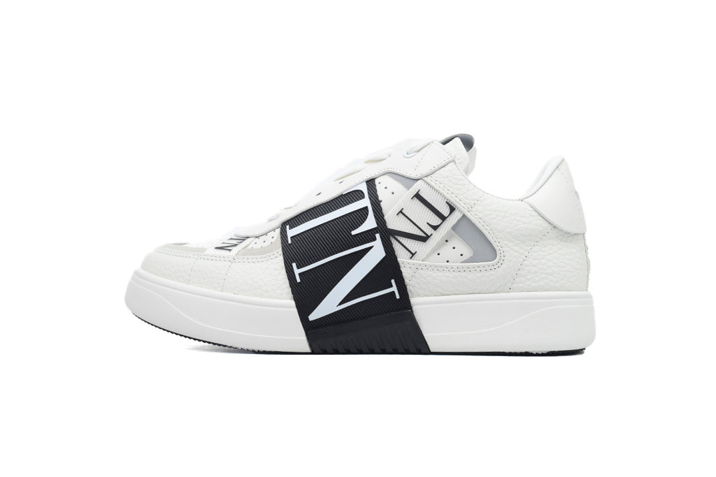 Valentino Garavani One Stud XL Sneakers