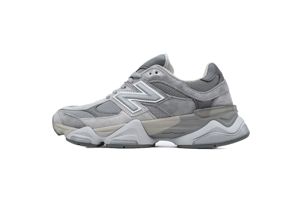 New Balance 9060 Sneakers