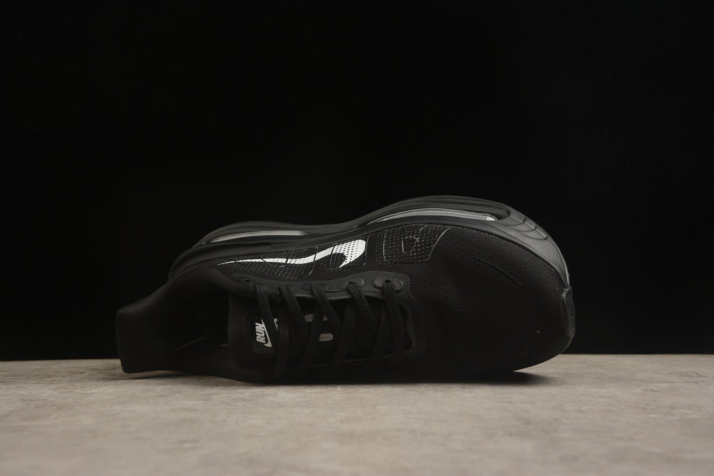 Nike Vomero 18 Running Shoes | Premium Cushioning | EU 36-45