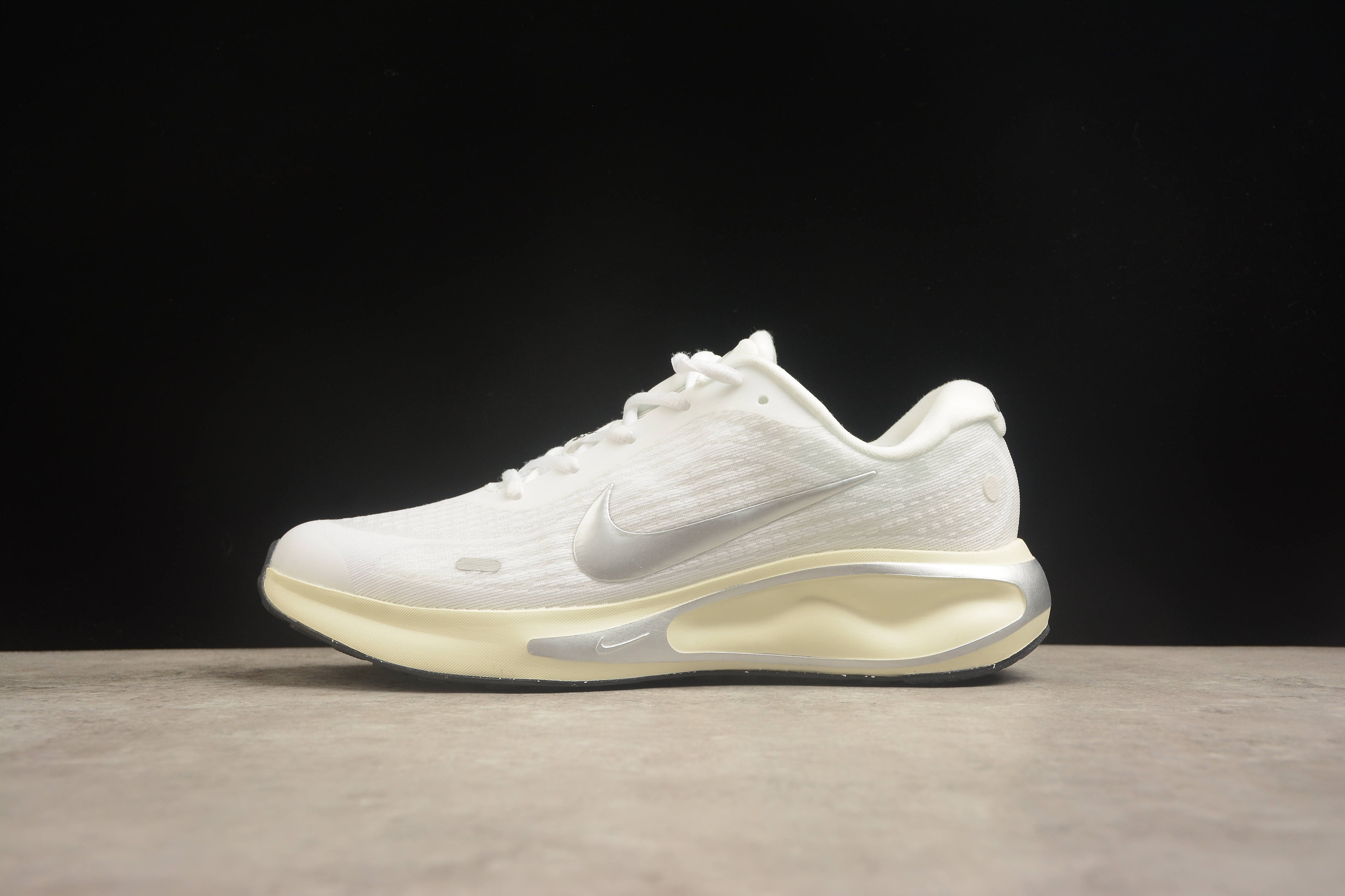 Nike Journey Run Running Shoes | Lightweight & Comfortable | EU 36-45
