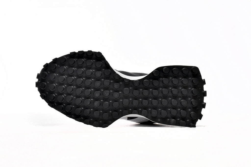 New Balance 327 Sneakers