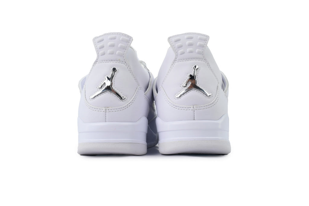 Nike Air Jordan 4 – Retro Basketball Sneakers