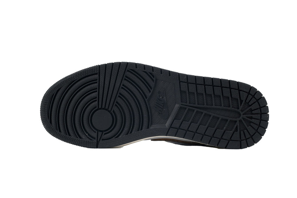 Nike Air Jordan 1 Retro Low Low-Top Sneakers