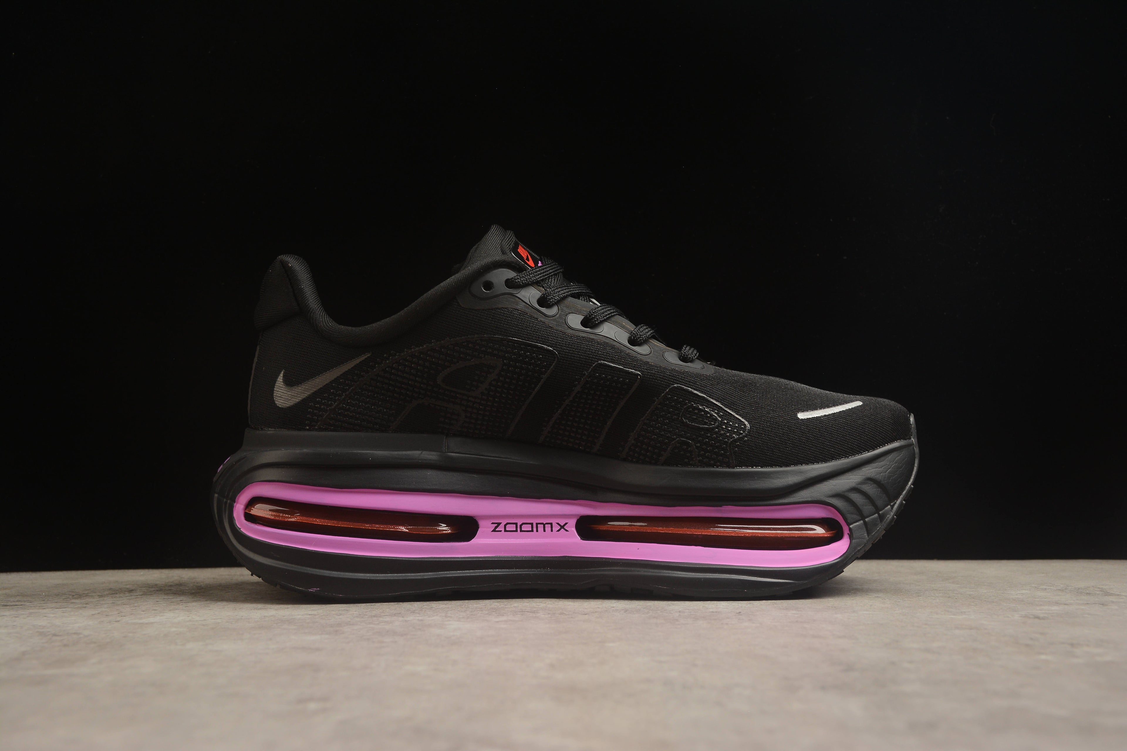 Nike Vomero 18 Running Shoes | Premium Cushioning | EU 36-45