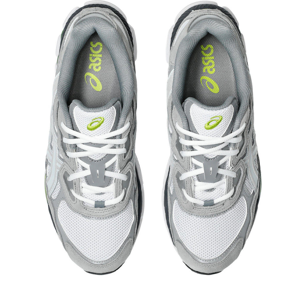 Asics Gel-Nimbus 24 – White/Light Grey/Navy Sneaker