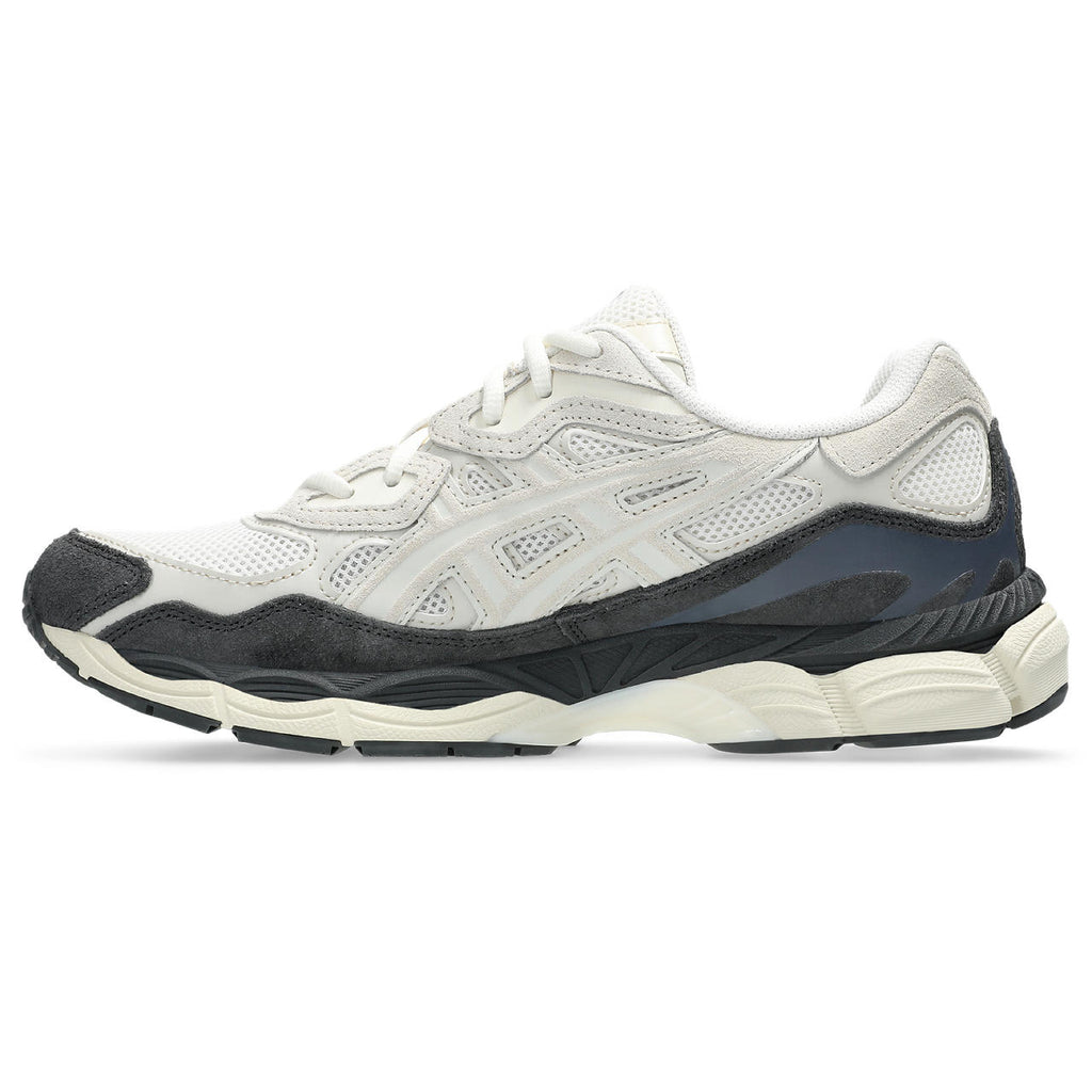 Asics Gel-Nimbus 24 – Cream/Black/Navy Sneaker