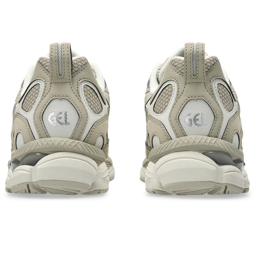 Asics Gel-Kayano 14 – Beige/Off-White/Silver Sneaker