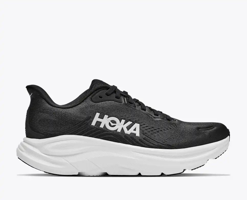 Hoka Bondi 8 — Black / White