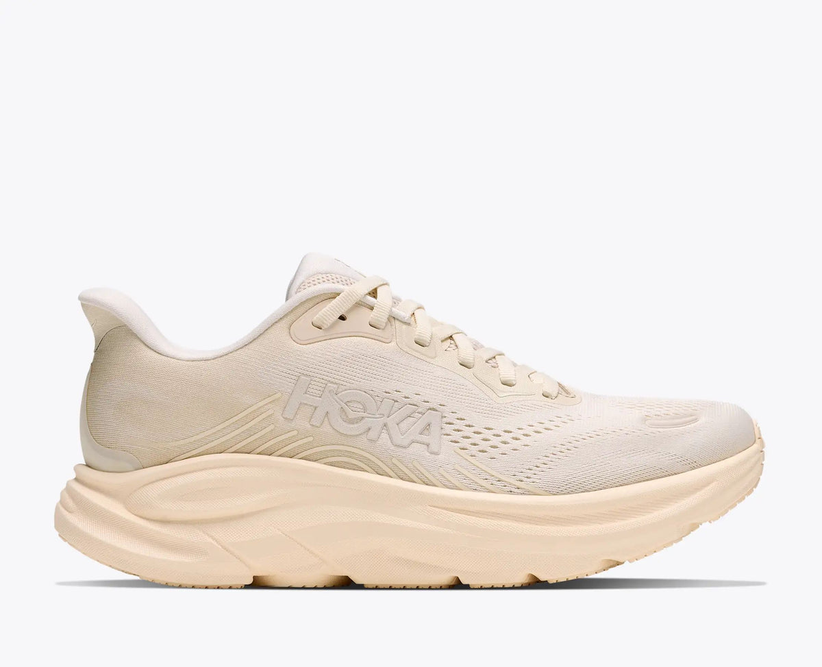 Hoka Bondi 8 — Cream / Beige