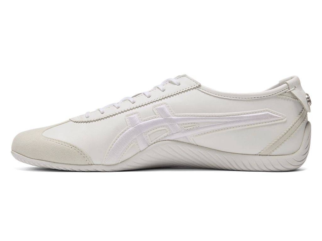 Onitsuka Tiger SCLAW Unisex Sneakers – Off-White