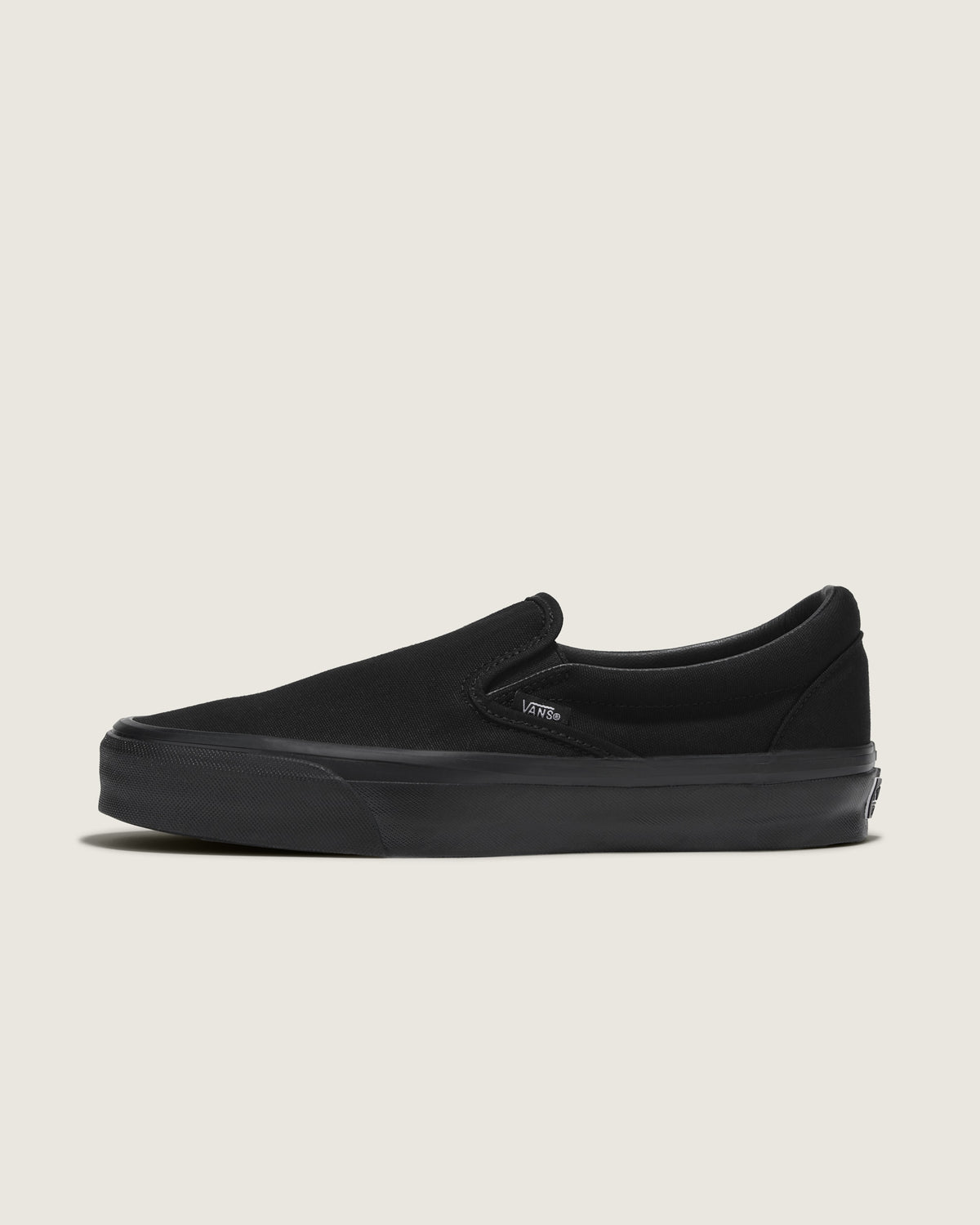 Vans Classic Slip-On All Black Unisex Skate Shoes