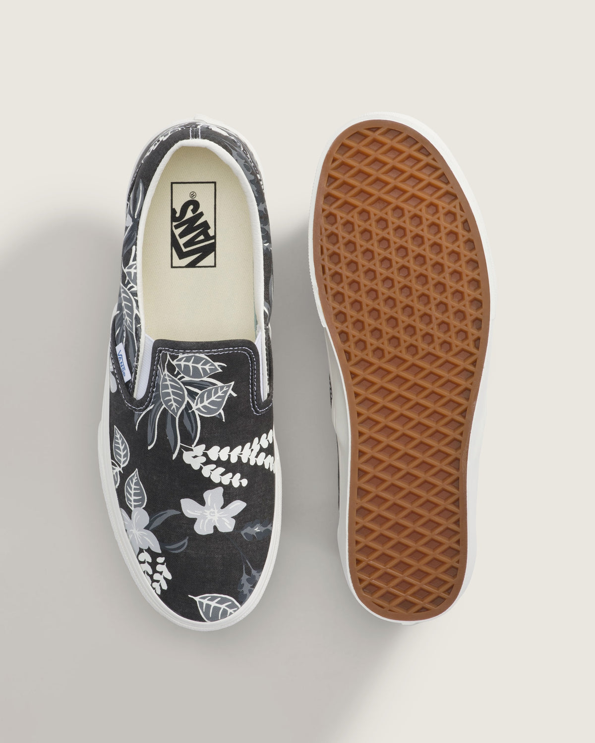 Vans Classic Slip‑On Off‑White Blue Stripe Unisex Skate Sneakers