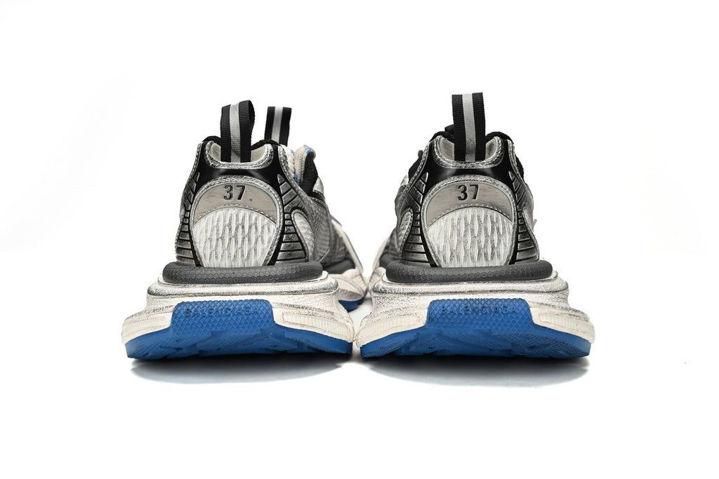Balenciaga 3XL Sneaker – Low-Top Chunky Sole