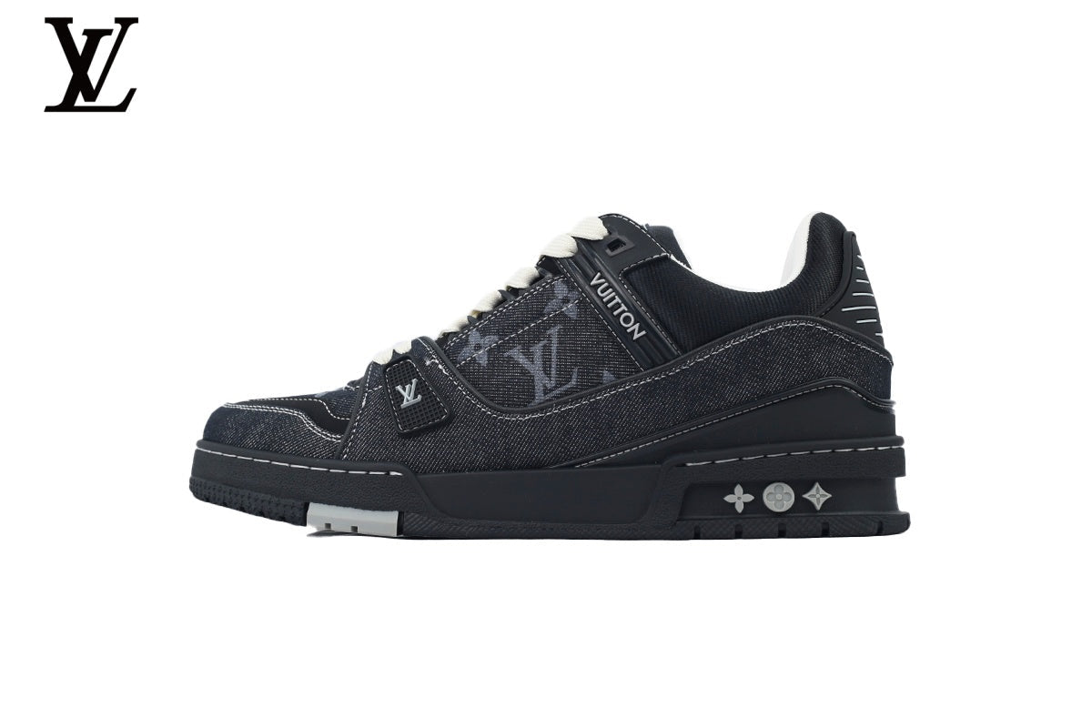 Louis Vuitton Trainer shoes for man  women Sneaker – Black Denim Monogram