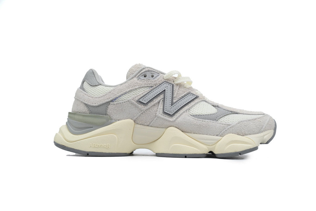 New Balance 9060 Sneakers