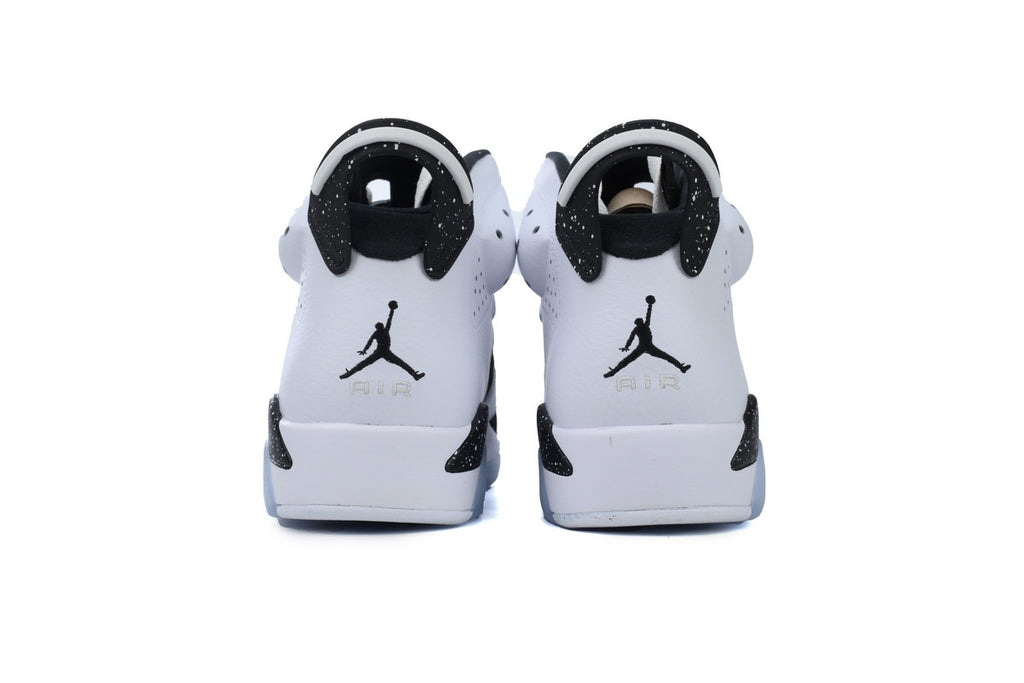 Nike Air Jordan 6 – Retro High-Top Basketball Sneakers