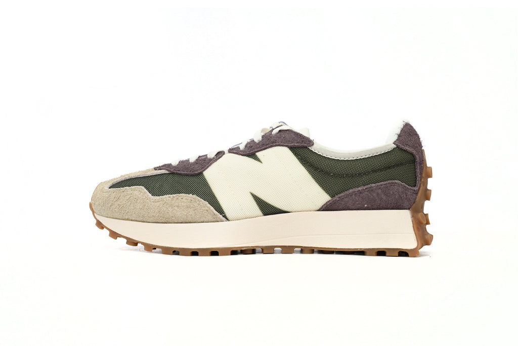 New Balance 327 Sneakers