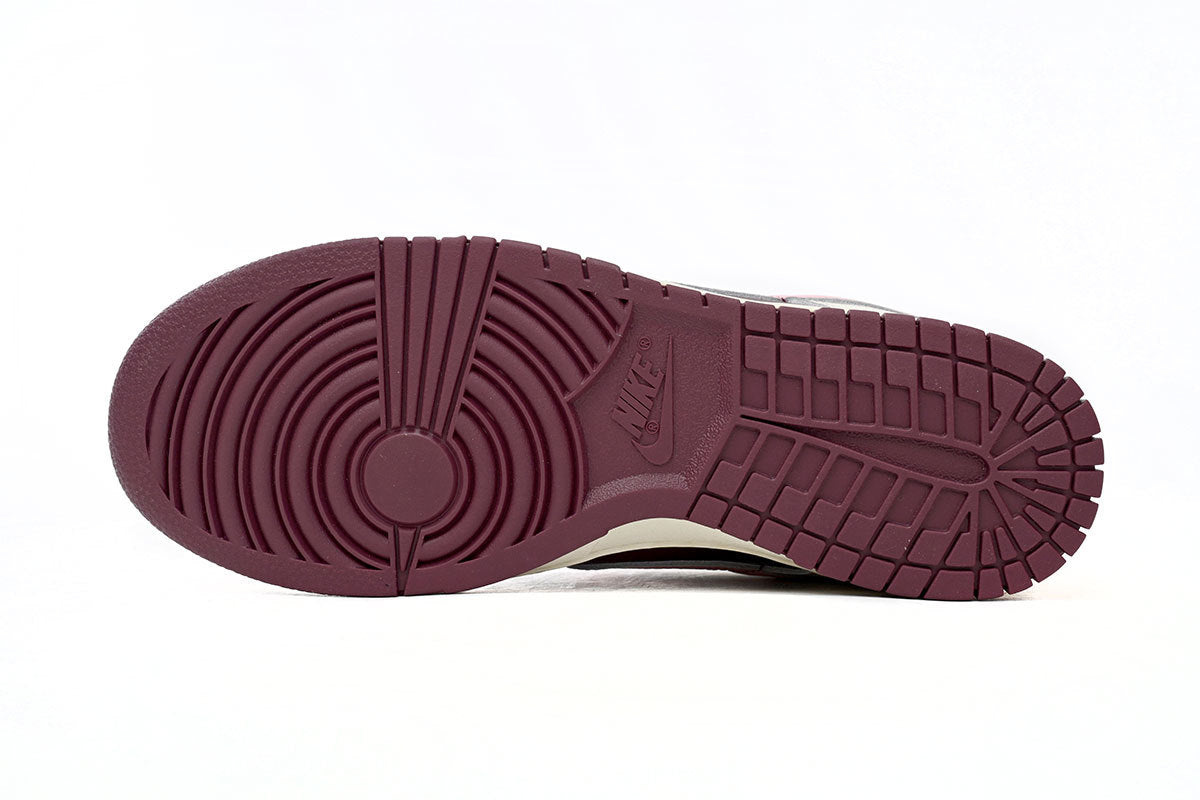 Nike SB Dunk Low – Classic Streetwear Sneakers (EU 36–45)