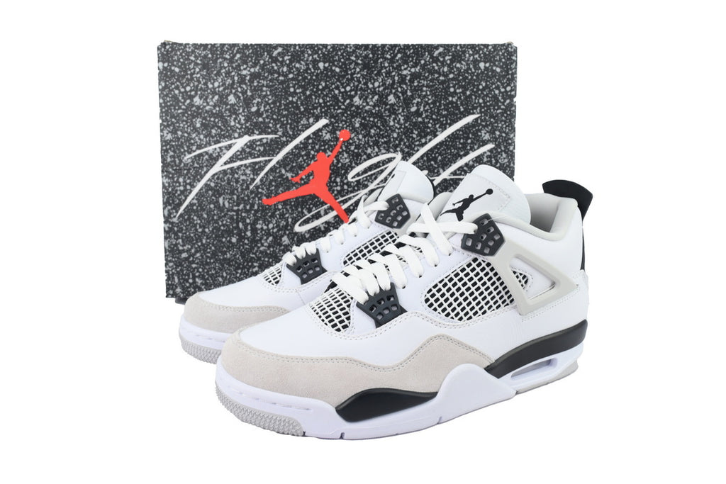 Nike Air Jordan 4 – Retro Basketball Sneakers
