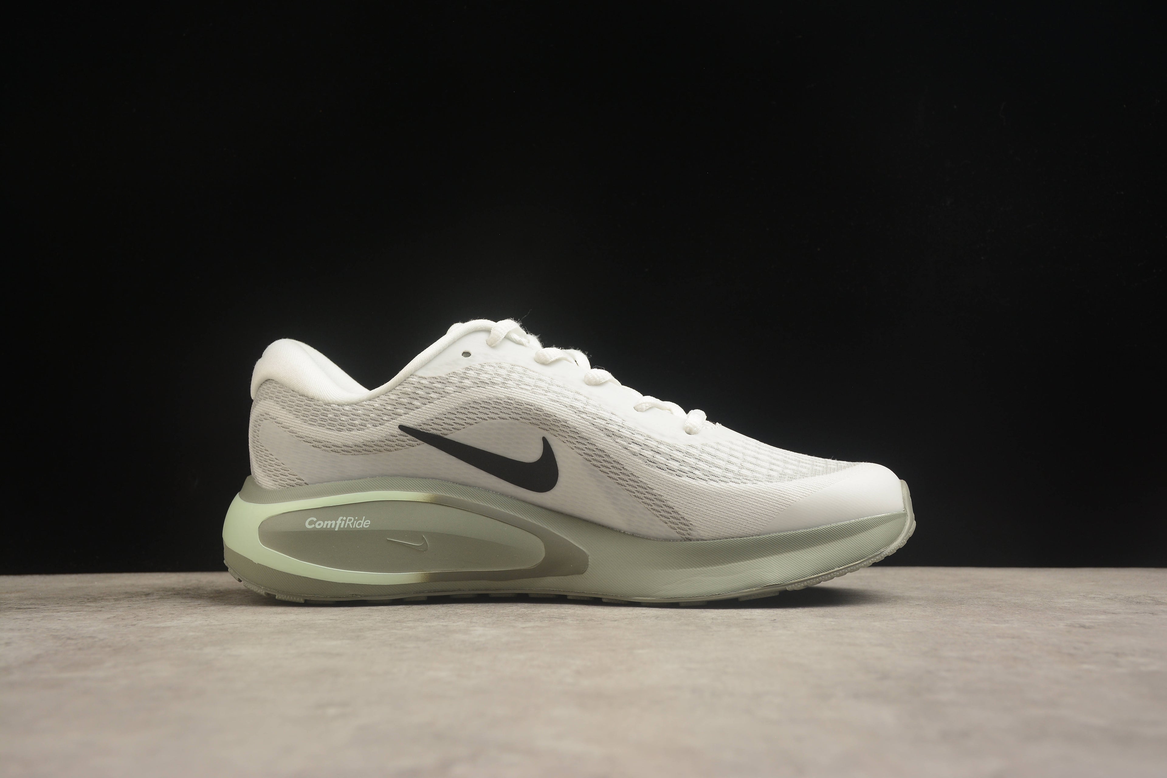 Nike Journey Run Running Shoes | Lightweight & Comfortable | EU 36-45