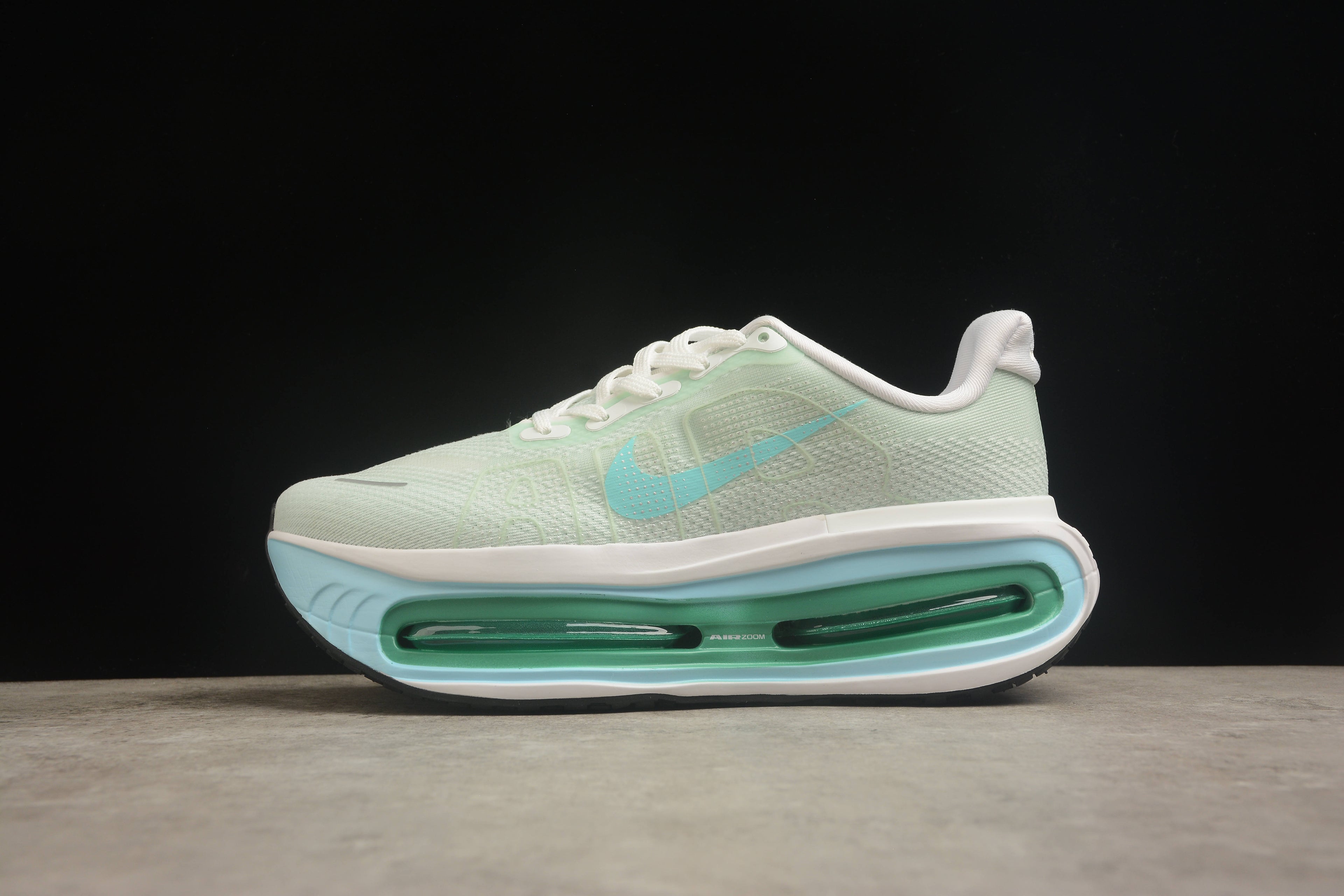 Nike Vomero 18 Running Shoes | Premium Cushioning | EU 36-45