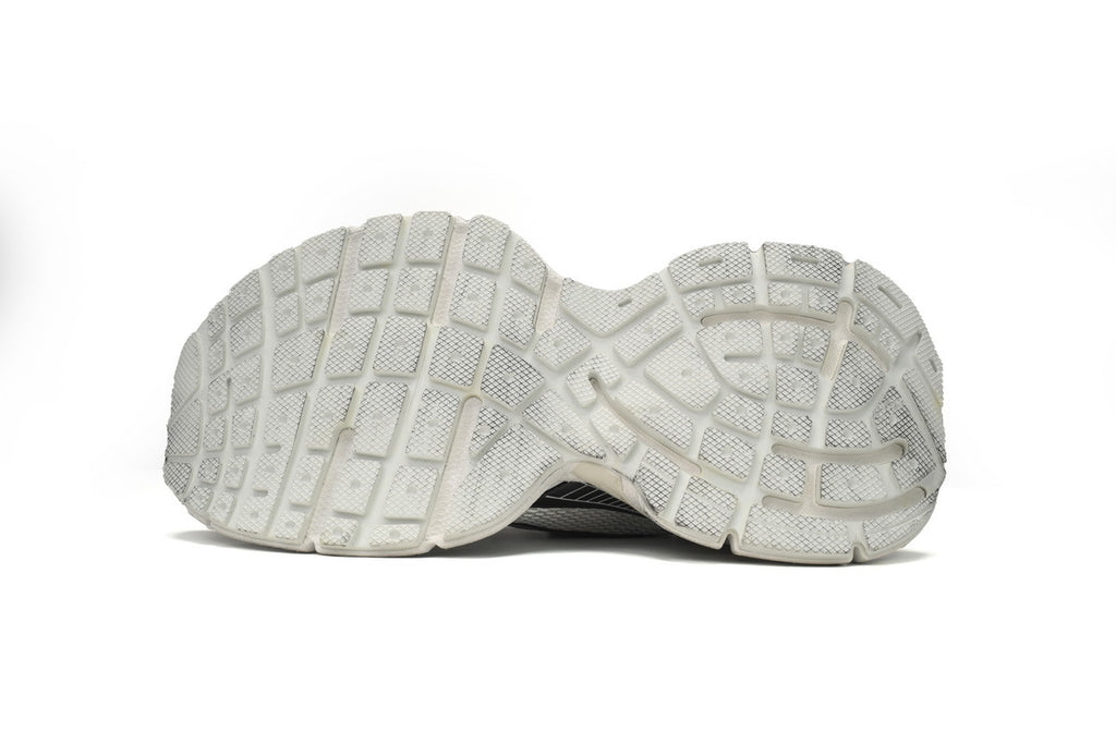 Balenciaga 3XL Sneaker – Low-Top Chunky Sole