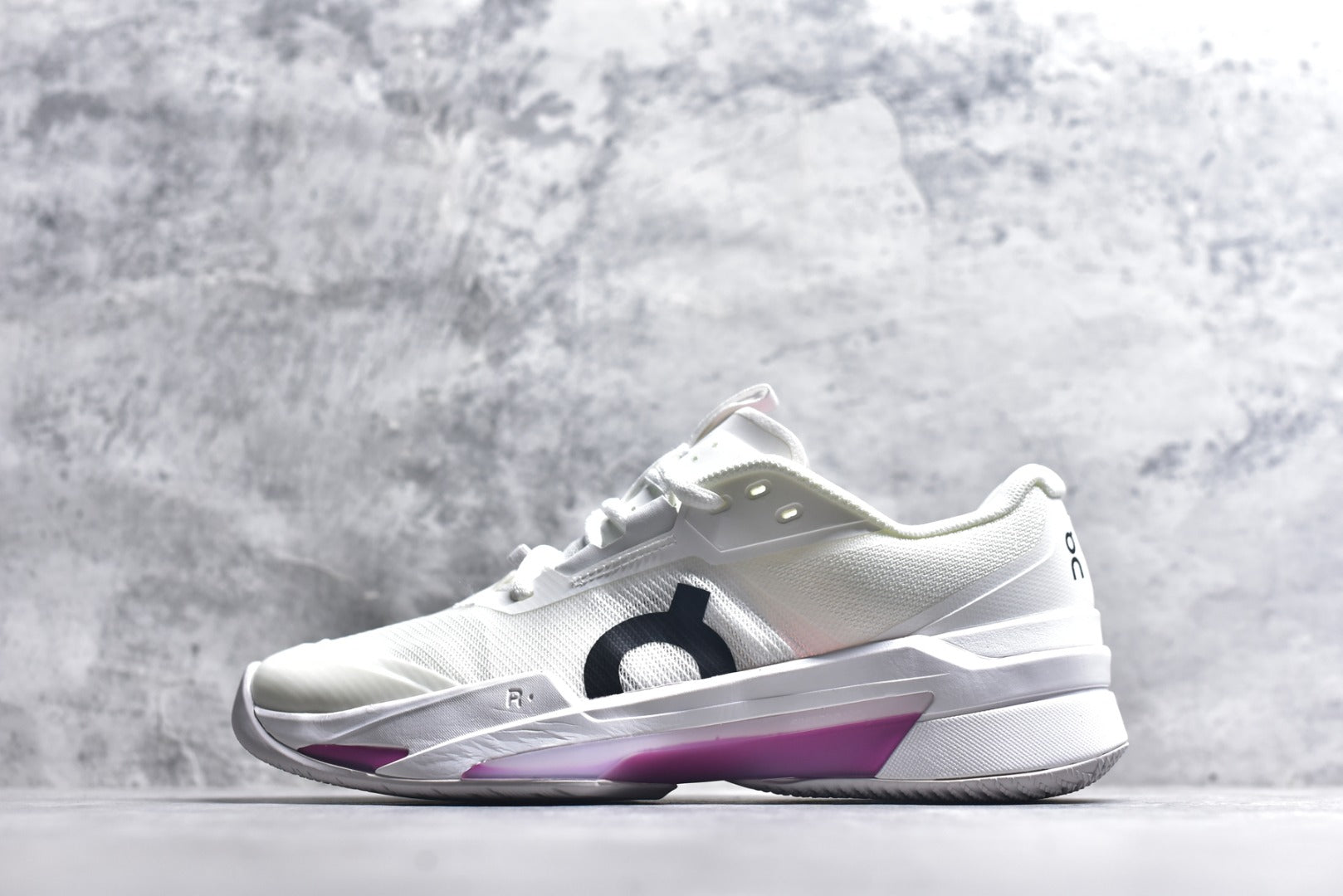On The Roger Pro Tennis Shoes | Performance & Style | EU 36-45
