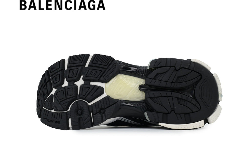 Balenciaga Runner men's shoes  women sneakers Black And White