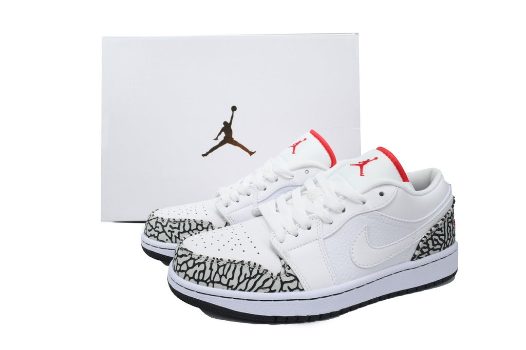 Nike Air Jordan 1 Retro Low Low-Top Sneakers