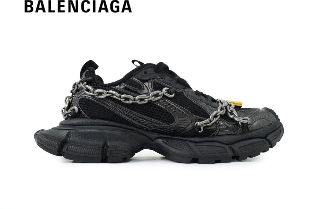 Balenciaga Runner men's shoes  women sneakers in Black with Chain Detail