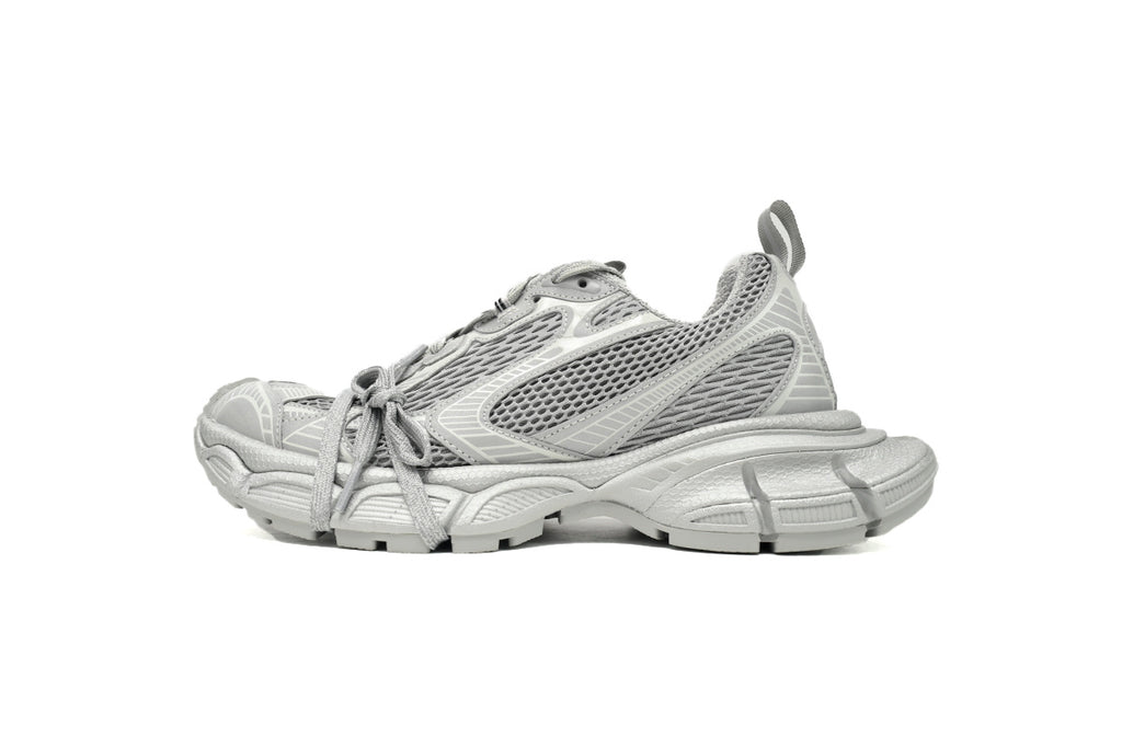 Balenciaga 3XL Sneaker – Low-Top Chunky Sole