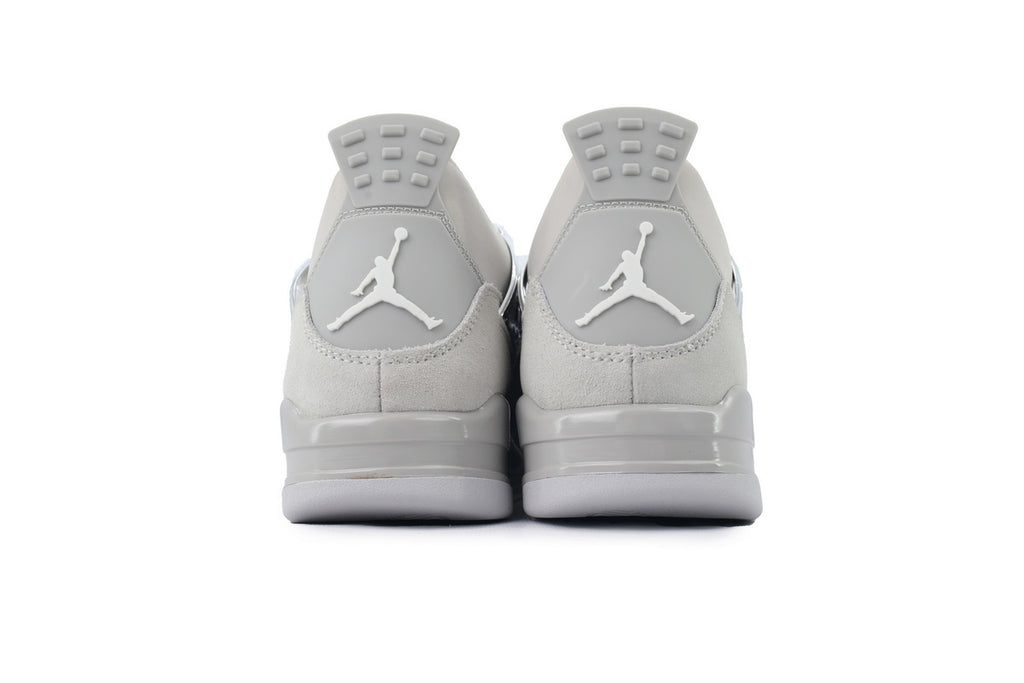 Nike Air Jordan 4 – Retro Basketball Sneakers