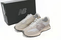 New Balance 327 Sneakers