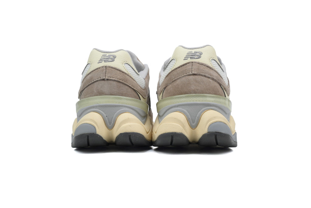 New Balance 9060 Sneakers