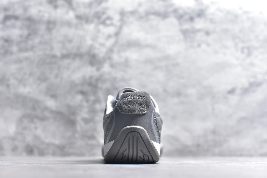 Adidas Adipista Trainers | Non-Slip & Durable Casual Shoes | EU 36-45