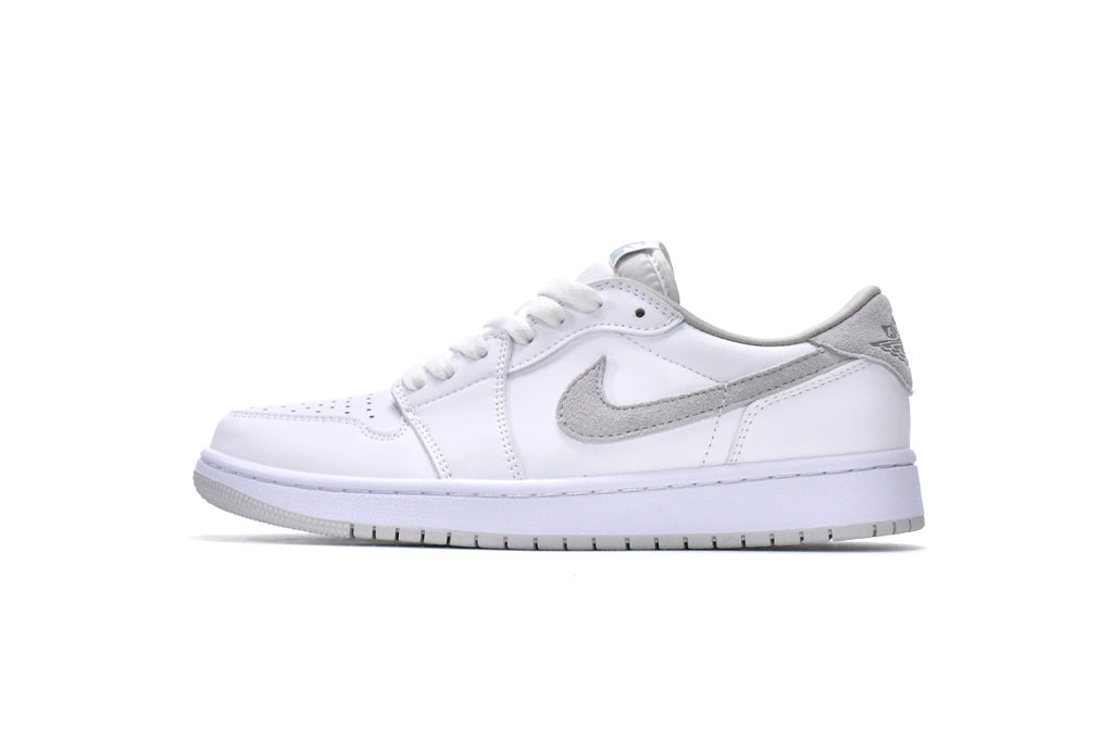 Nike Air Jordan 1 Retro Low Low-Top Sneakers