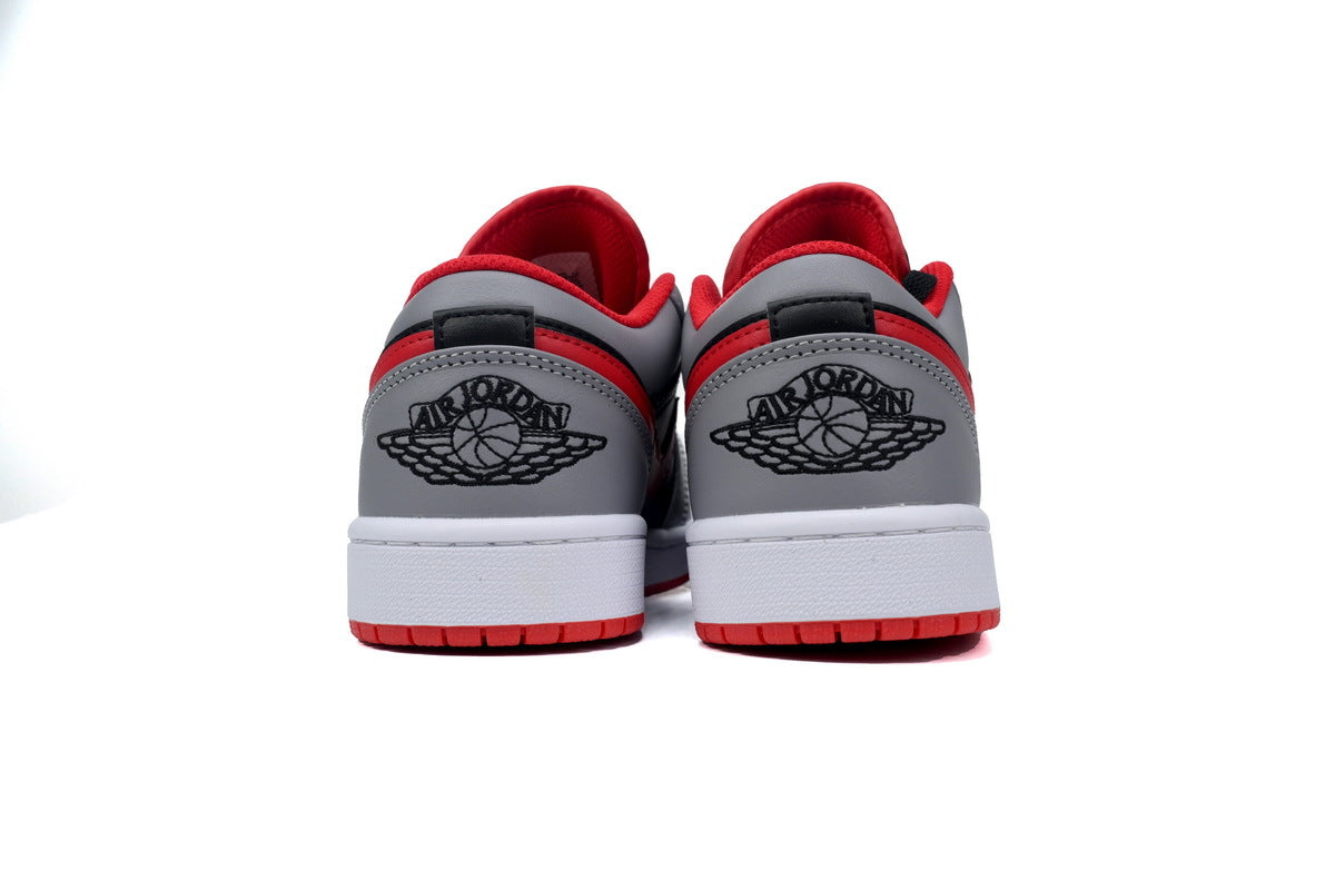 Nike Air Jordan 1 Retro Low Low-Top Sneakers