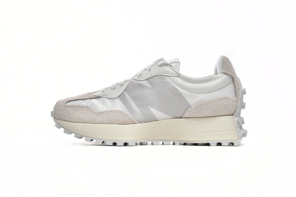 New Balance 327 Sneakers