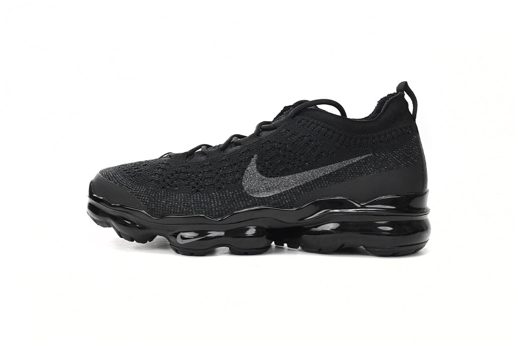Nike Air VaporMax – Lightweight Running Sneakers