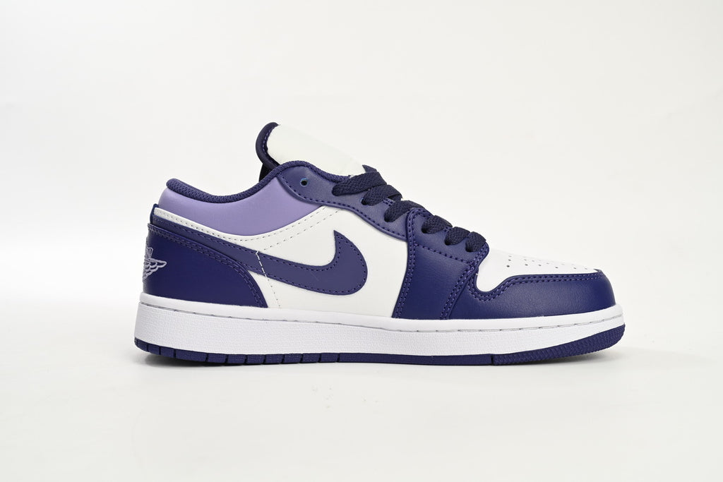 Nike Air Jordan 1 Retro Low Low-Top Sneakers